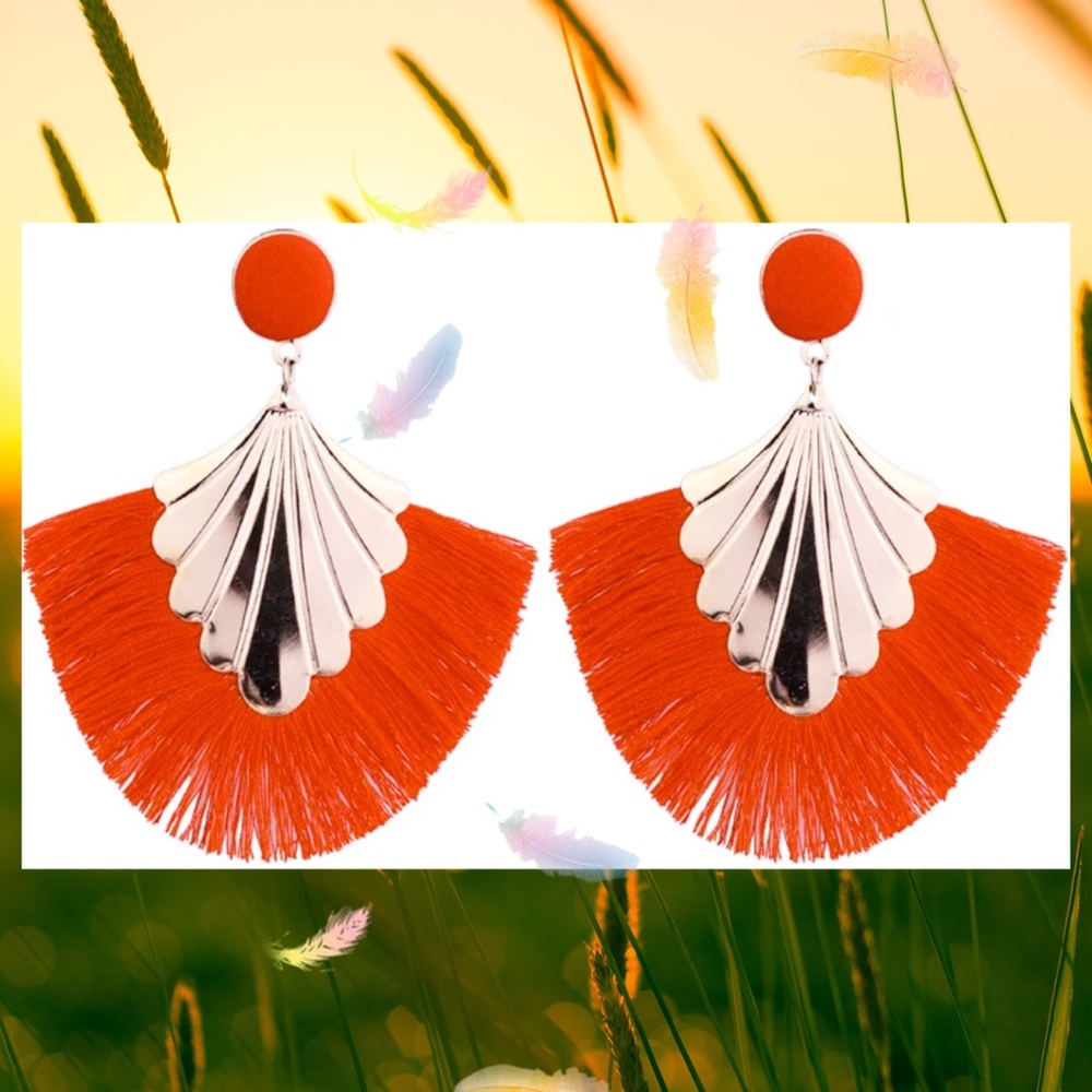 🦋 Geometric Tasseled Earrings
